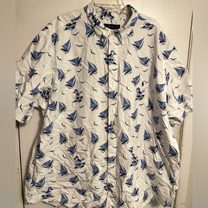 Short sleeve button dress shirt.